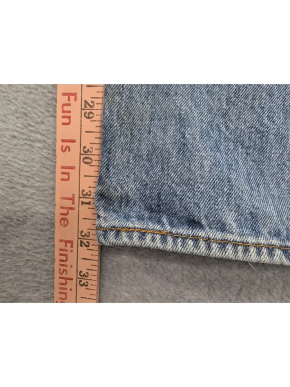 Levis 501 Jeans Mens 36x32 Blue Light Wash Straight Button Fly Denim Classic